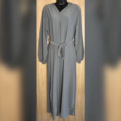 V-Neck Back Pleated Abaya Dress