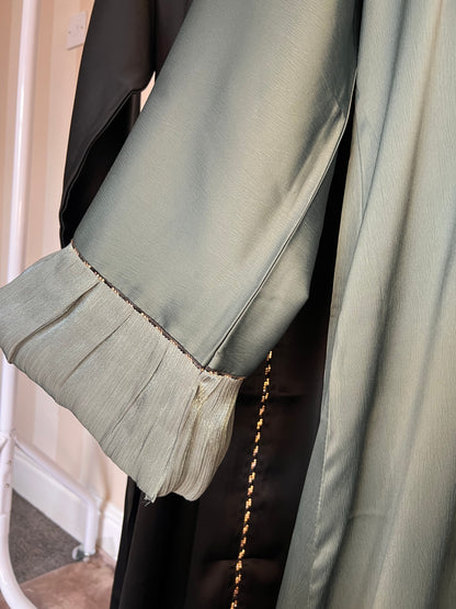 Iman Frill Sleeve Abaya