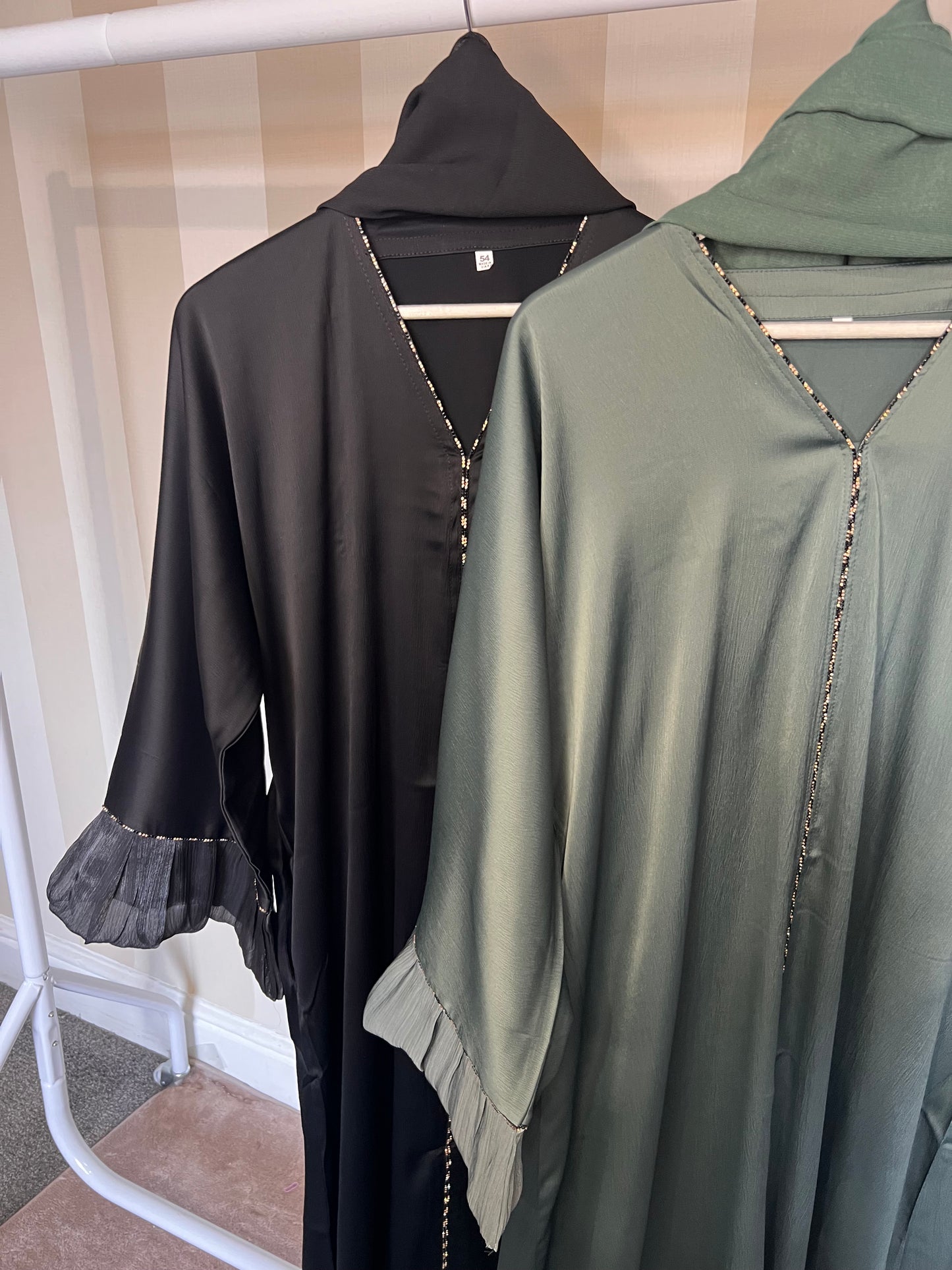 Iman Frill Sleeve Abaya