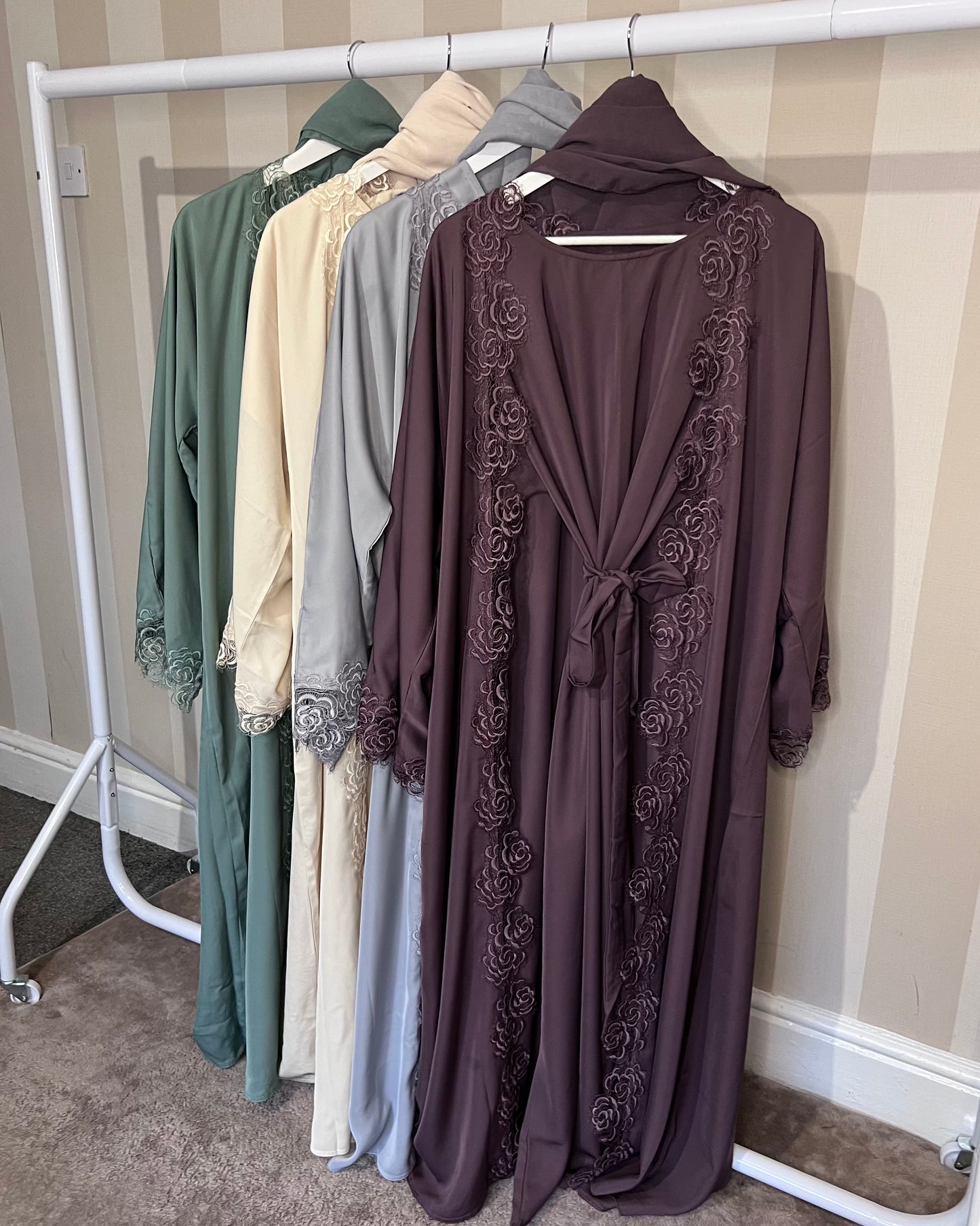 Layla Floral Trim Abaya Set