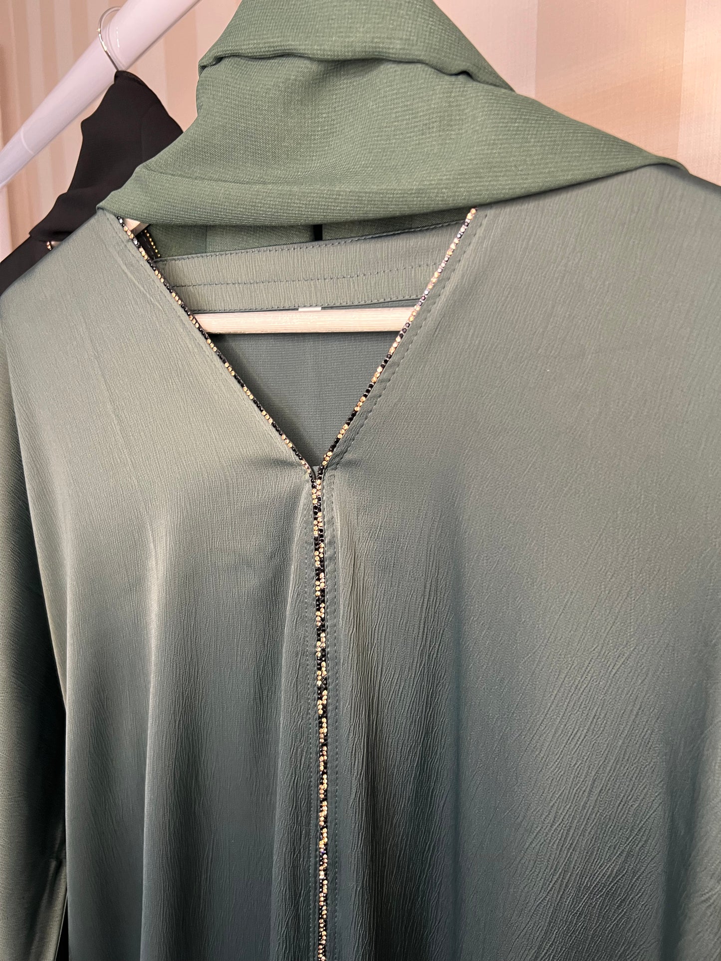 Iman Frill Sleeve Abaya