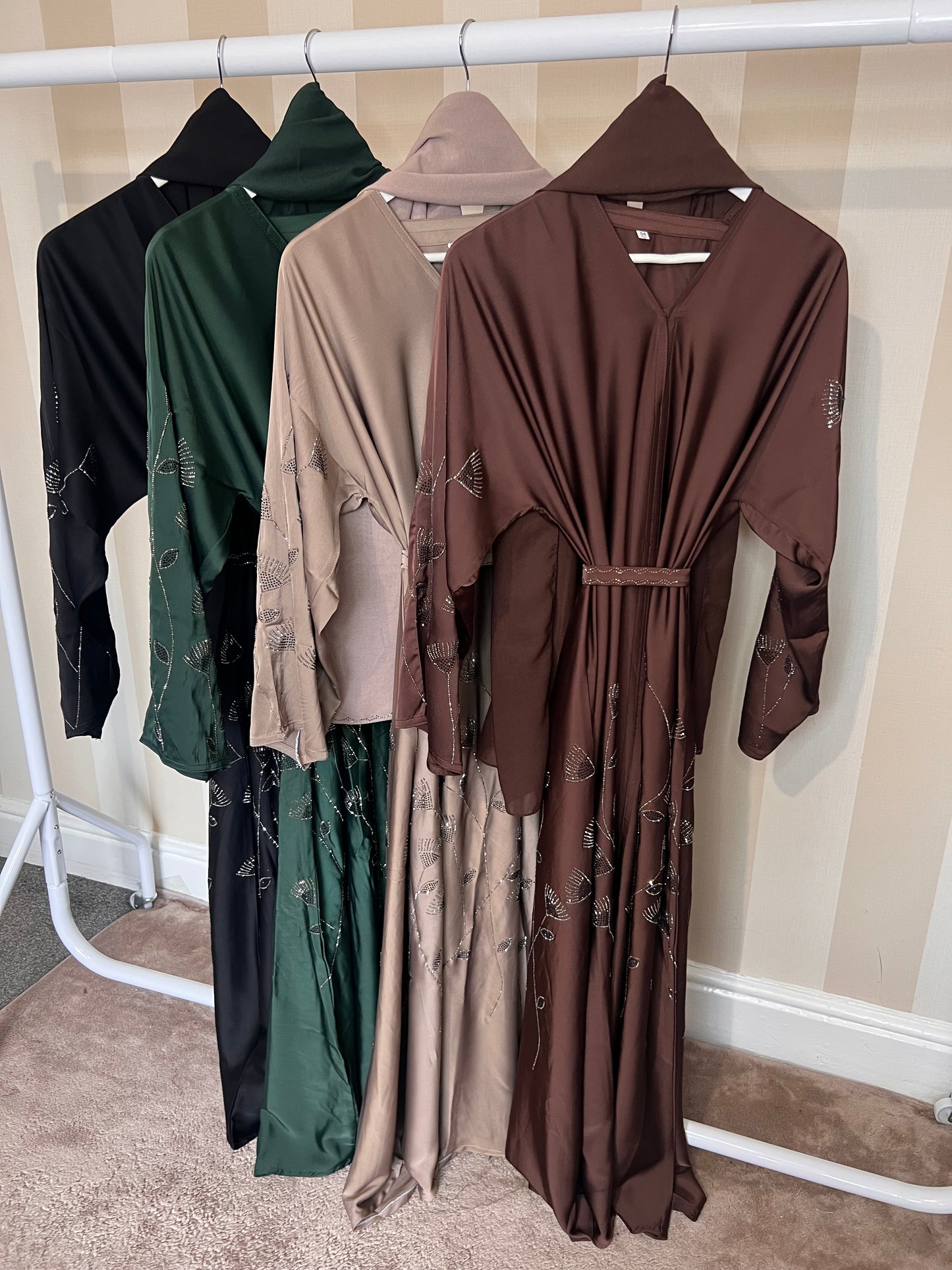 Hajar Floral Leaf Embellishment Abaya Set