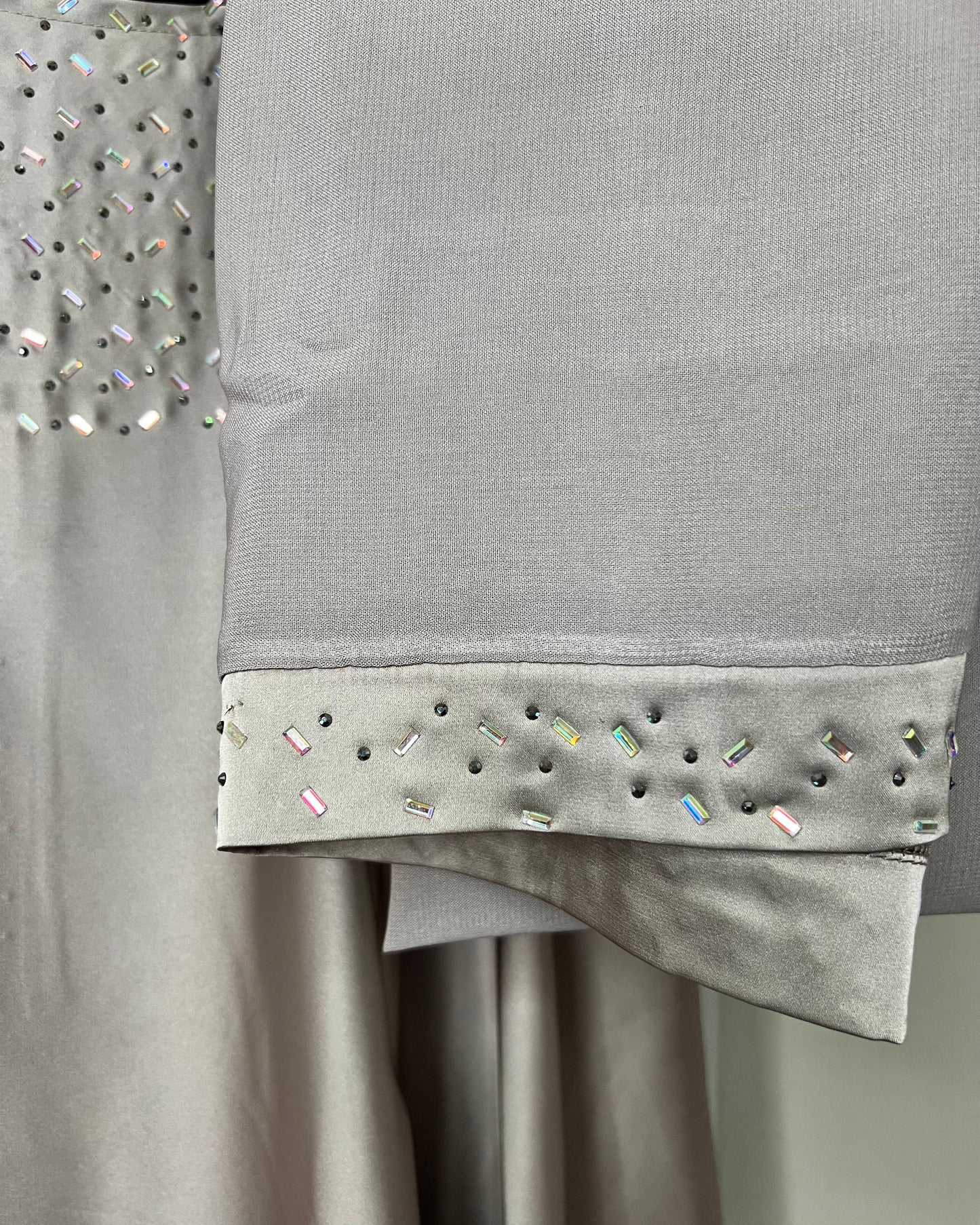 Embellished Premium Kaftan Abaya with inner tie belt