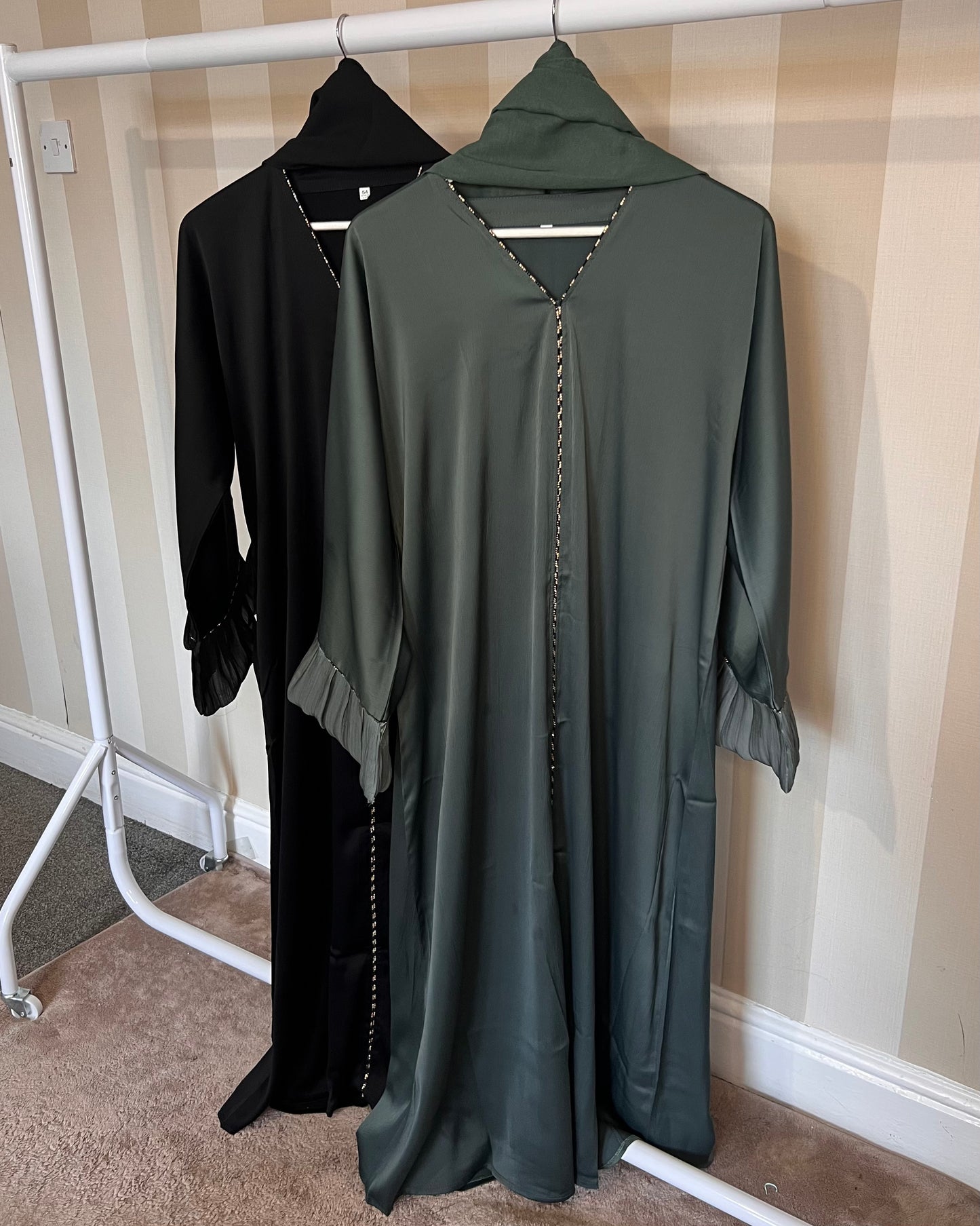 Iman Frill Sleeve Abaya