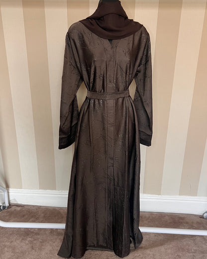 Laylah Embellished Jacquard Print Abaya Set