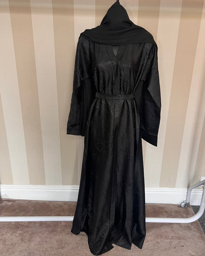 Laylah Embellished Jacquard Print Abaya Set