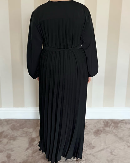 V-Neck Back Pleated Abaya Dress