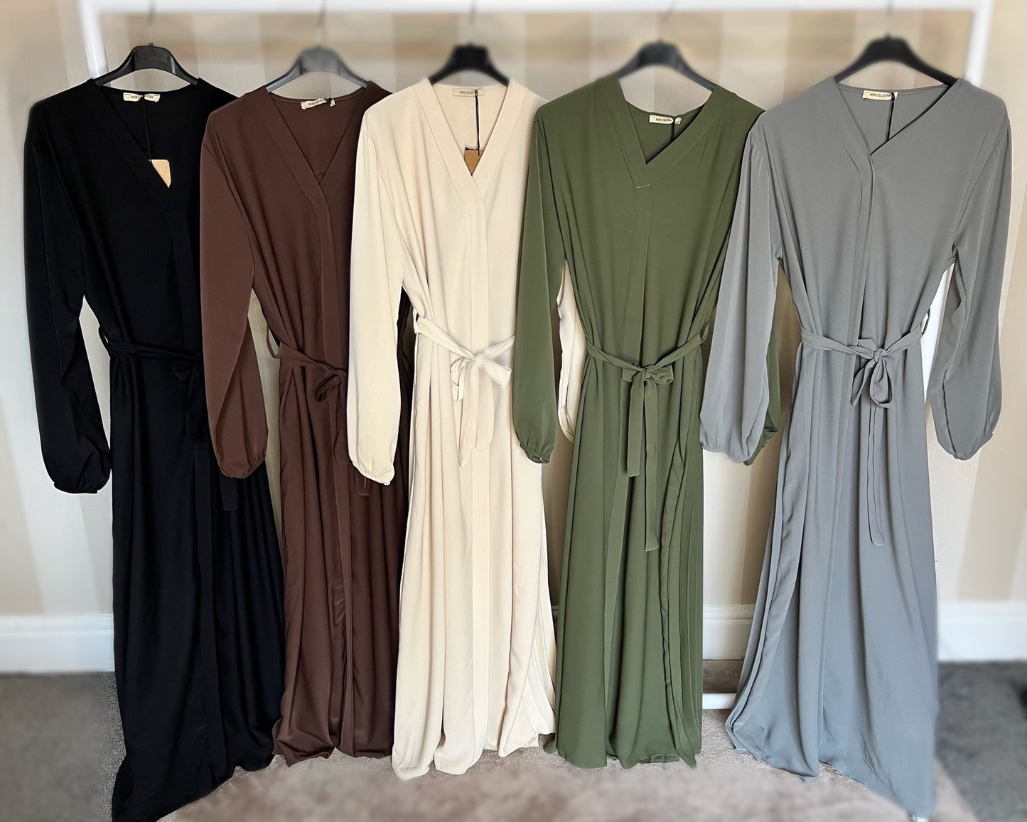 V-Neck Back Pleated Abaya Dress