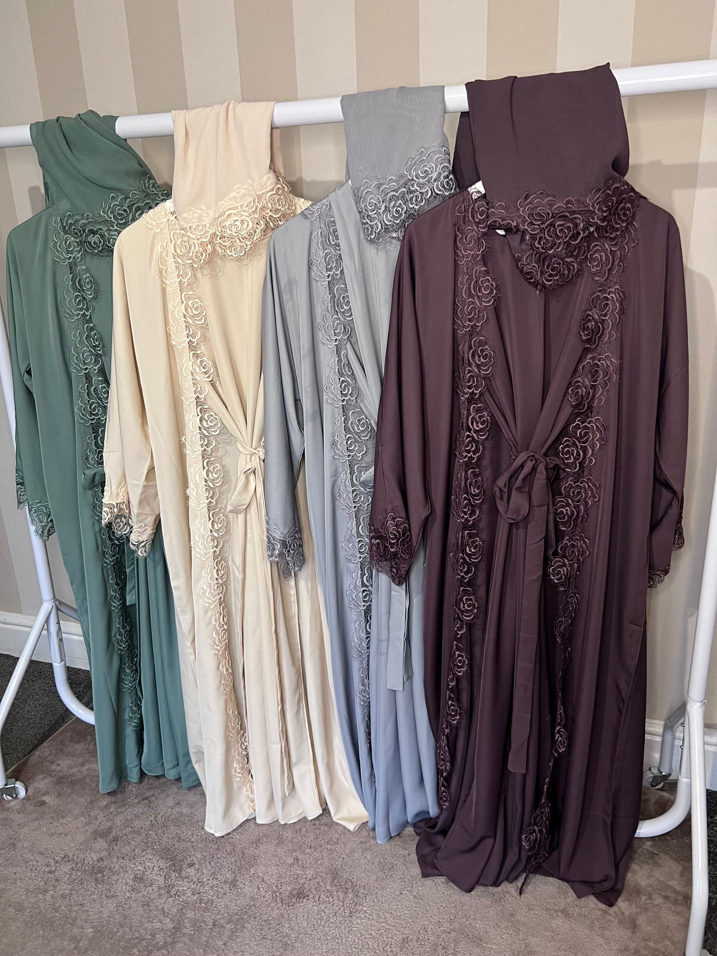 Layla Floral Trim Abaya Set