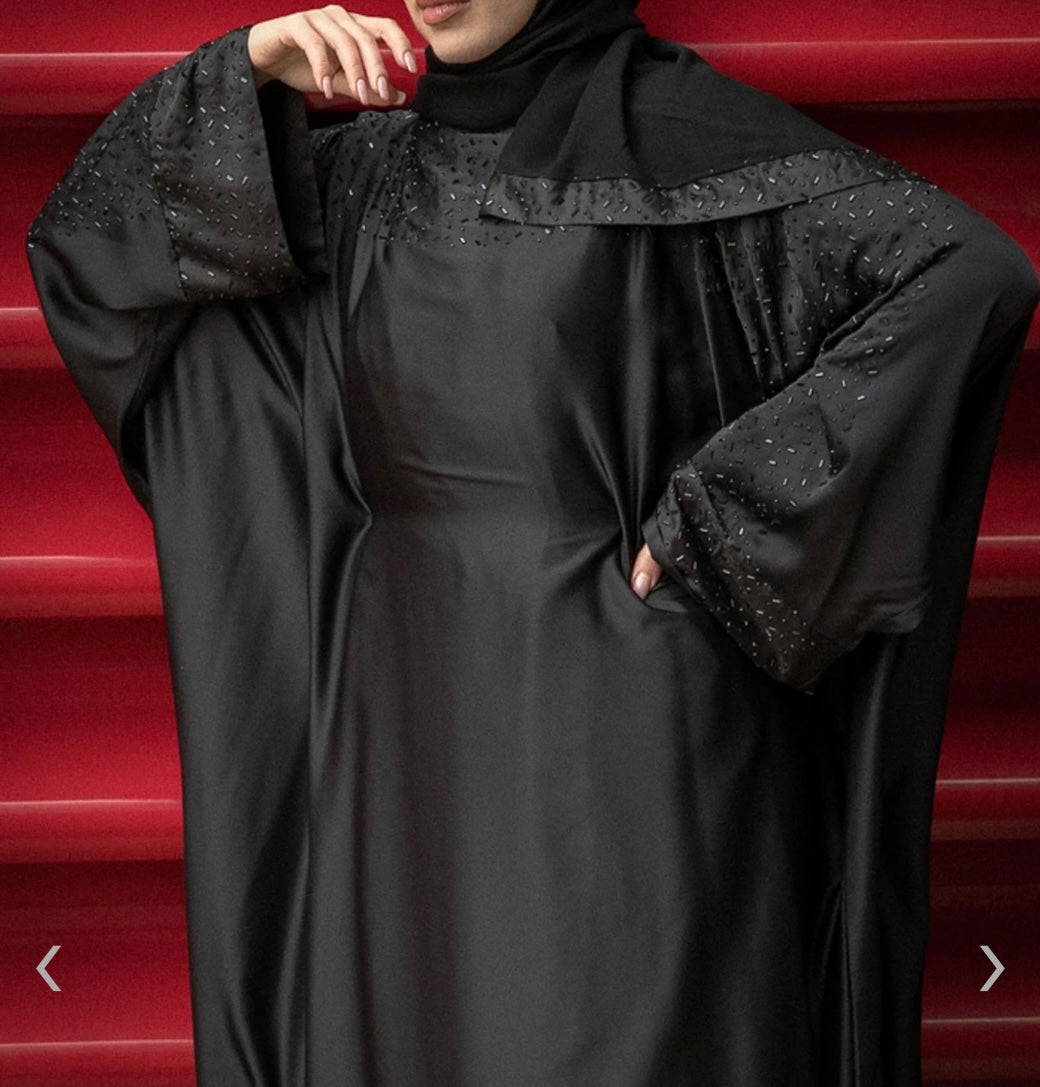 Embellished Premium Kaftan Abaya with inner tie belt