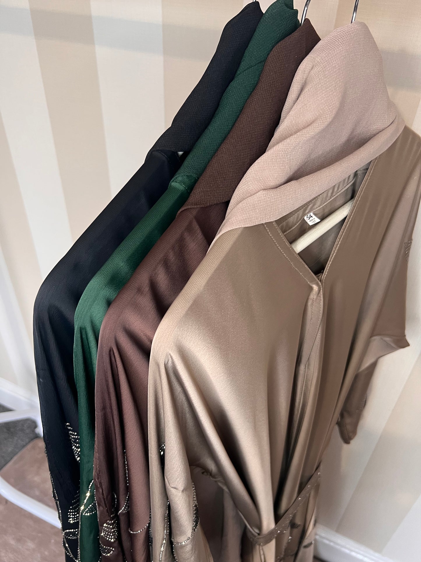 Hajar Floral Leaf Embellishment Abaya Set