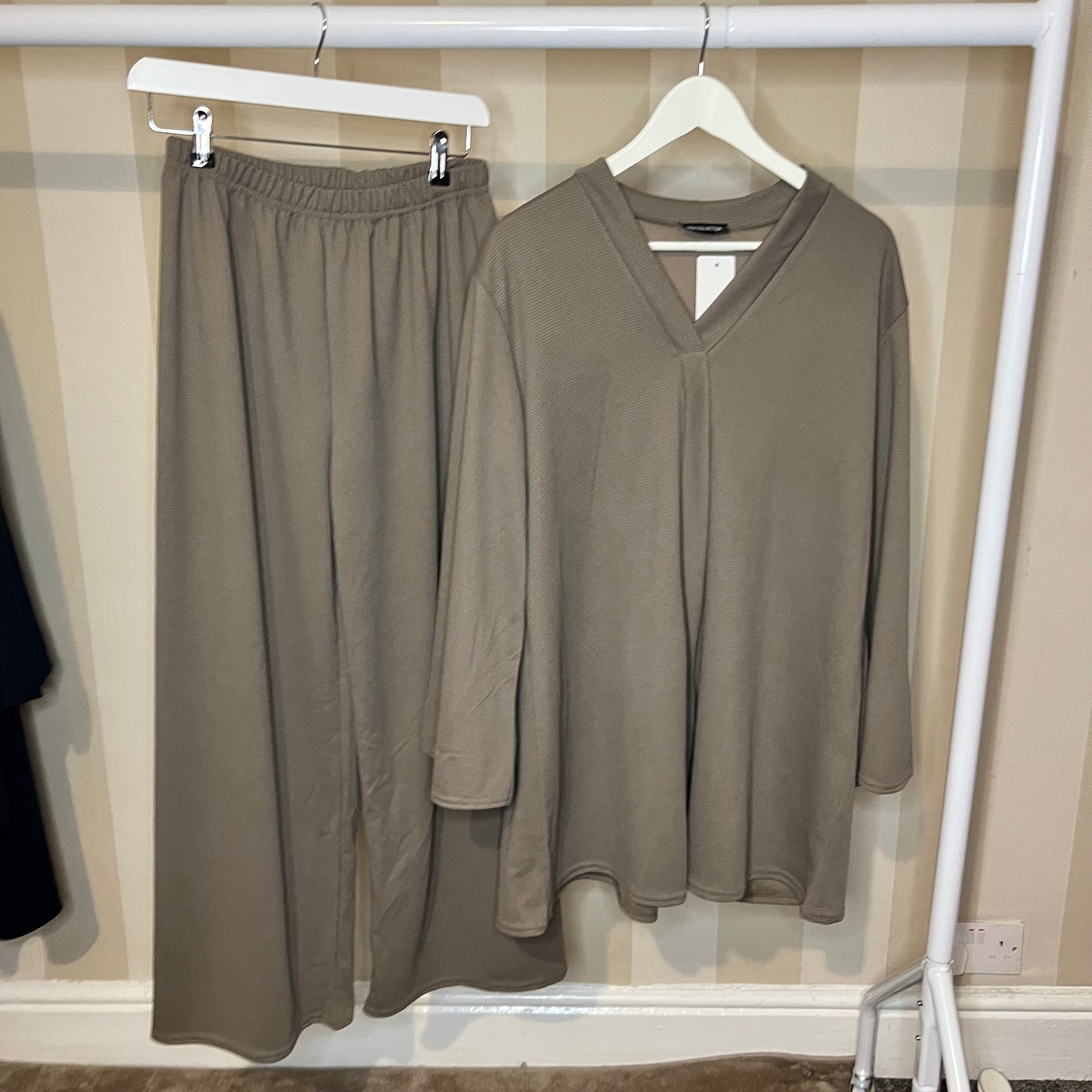 Waffle Textured V Neck Co Ord