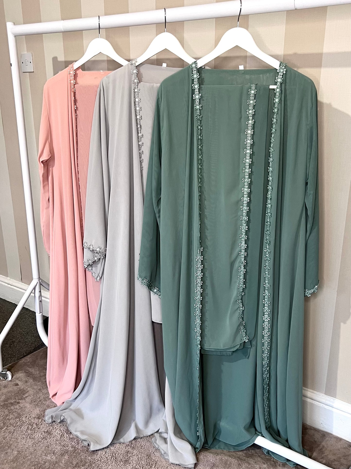 Daisy Chiffon Open Abaya