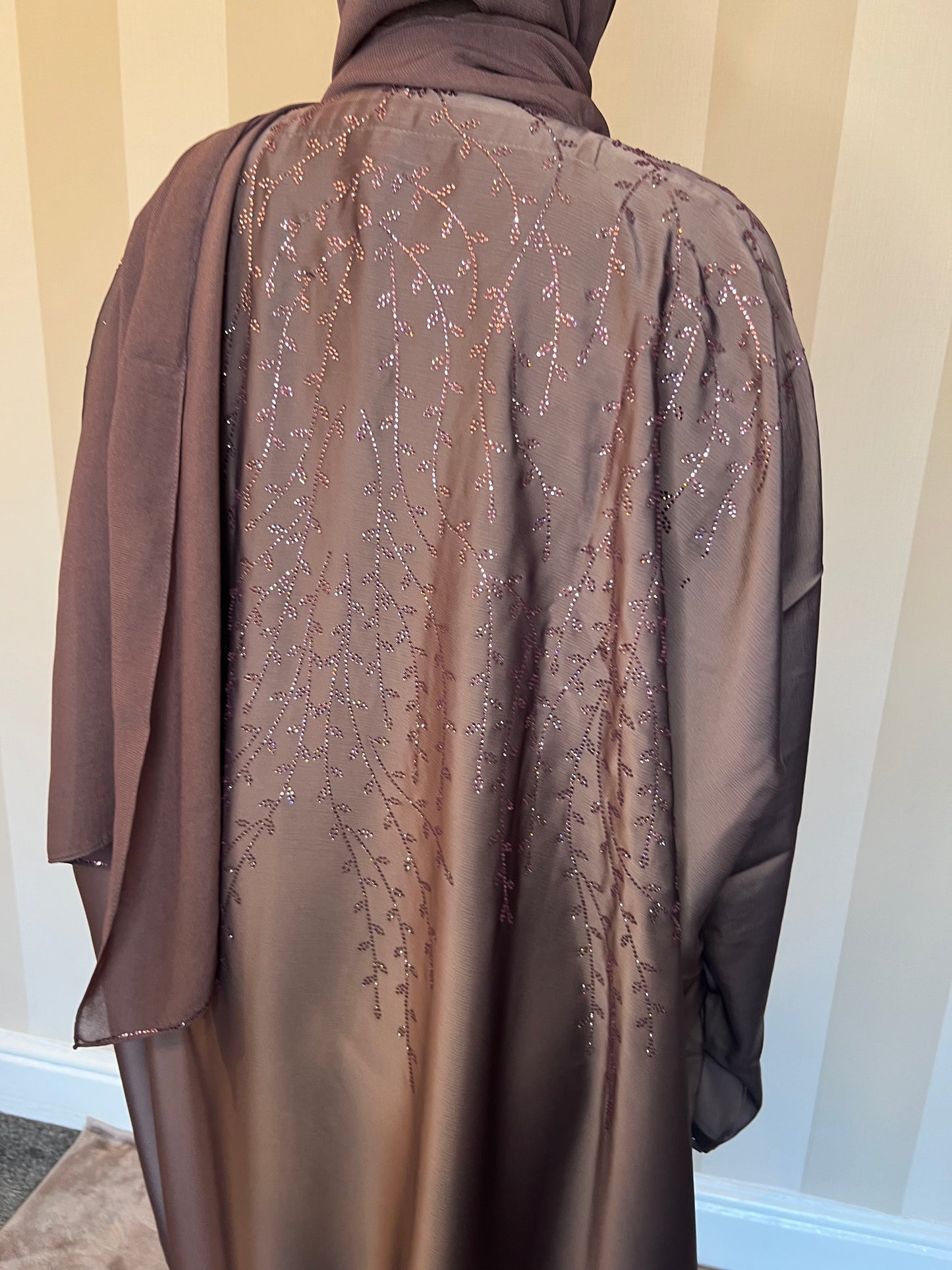 Aliya Inner Tie Belt Abaya with Hijab