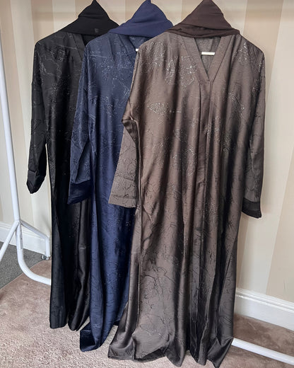 Laylah Embellished Jacquard Print Abaya Set