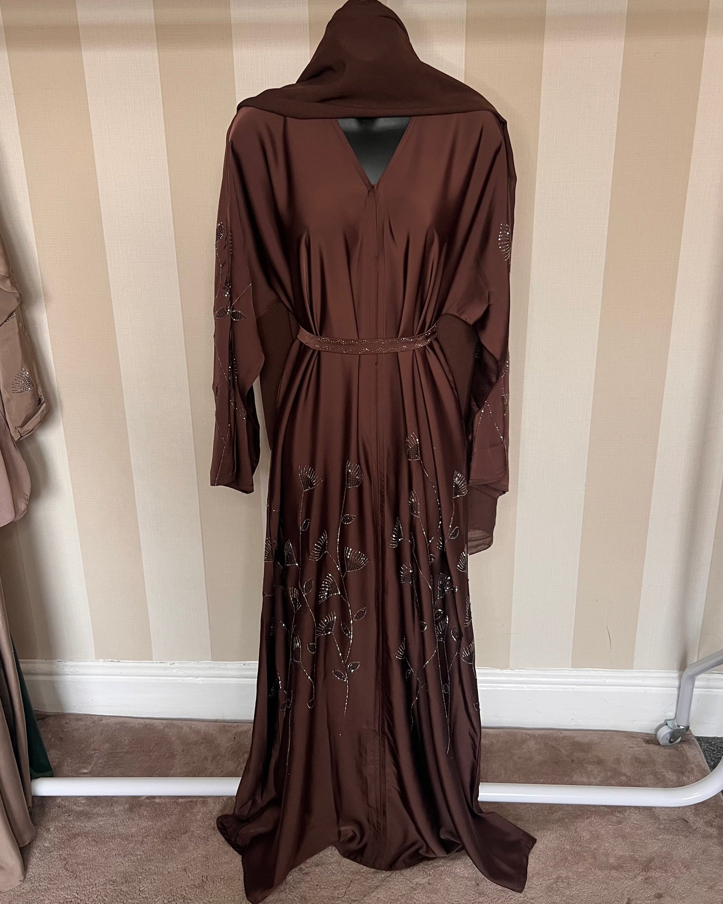 Hajar Floral Leaf Embellishment Abaya Set