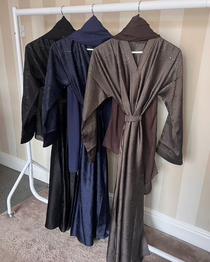 Laylah Embellished Jacquard Print Abaya Set